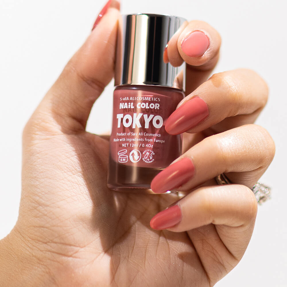 TOKYO - Pink Nail Color
